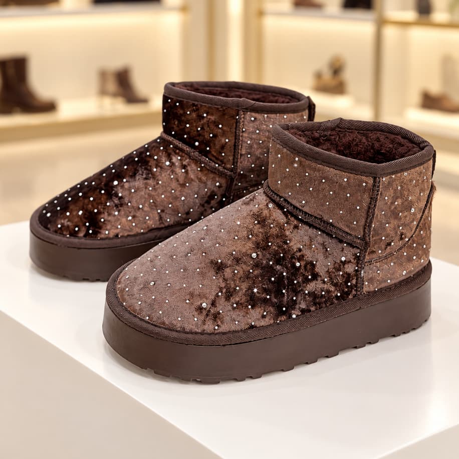 Taşlı Ugg