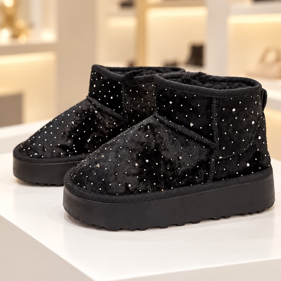 Taşlı Ugg